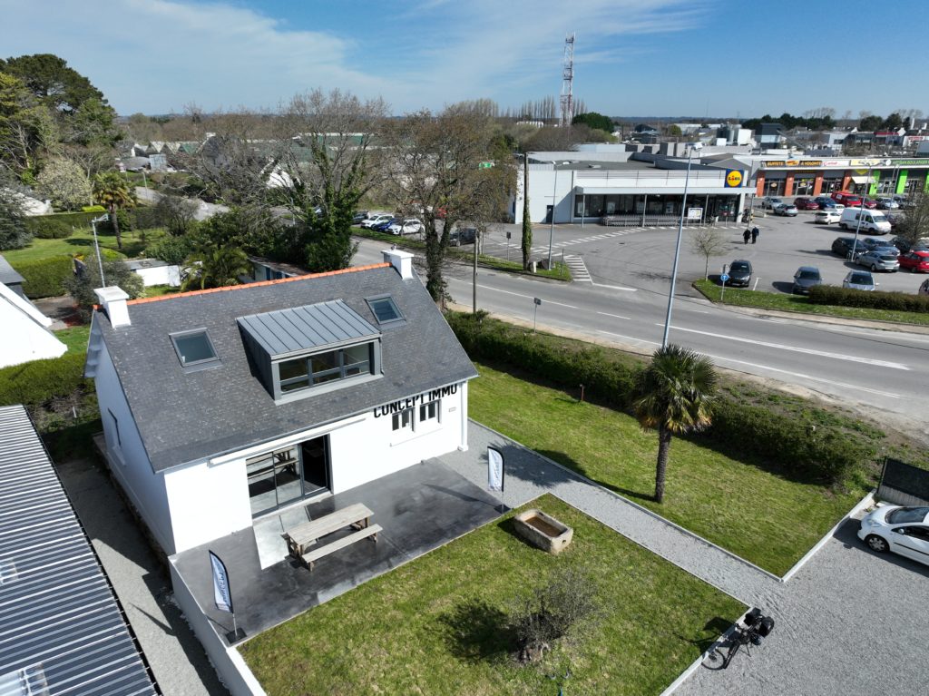 photo aerienne de l'agence Concept Immo à Concarneau Spécialiste viager en finistère
