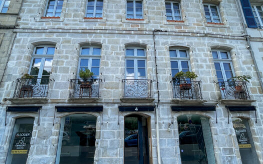 #472 – LOCAL COMMERCIAL 125m2 – QUIMPER – QUAI DE L’ODET
