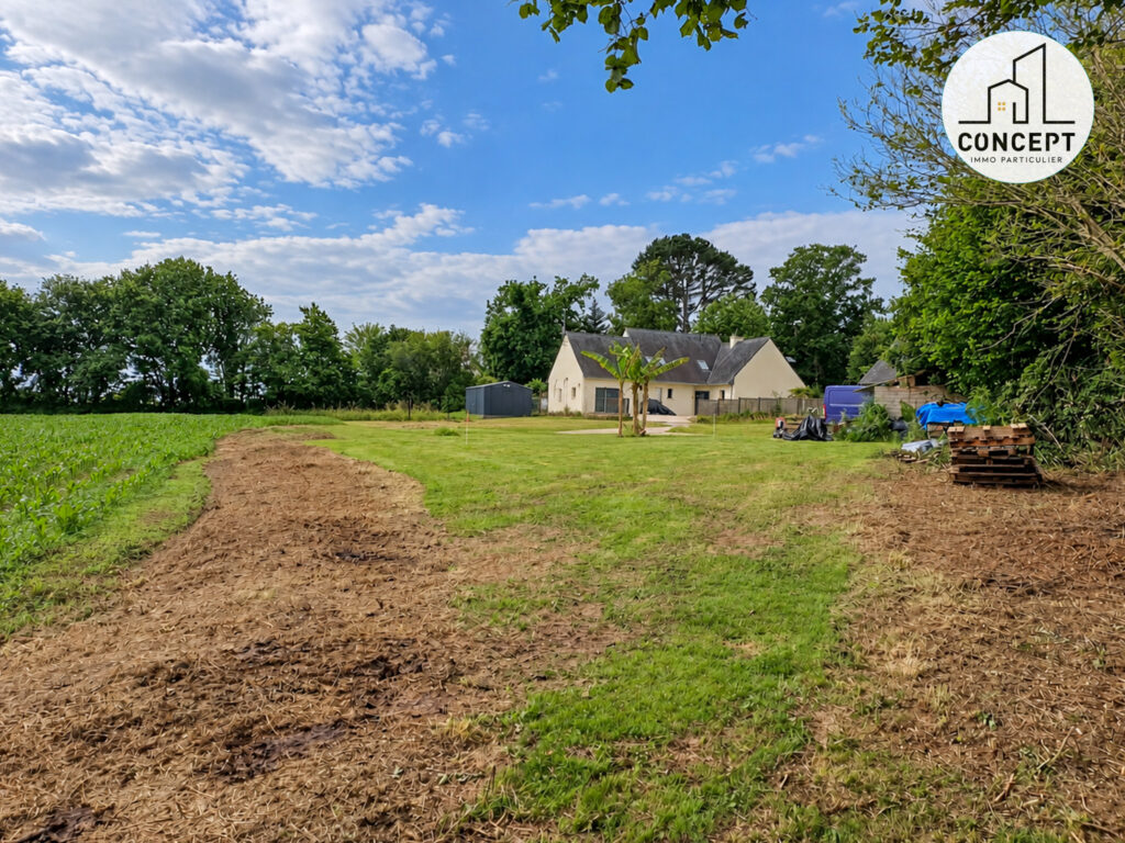 terrain à batir • 680 m² • gouesnach · 127 200 €